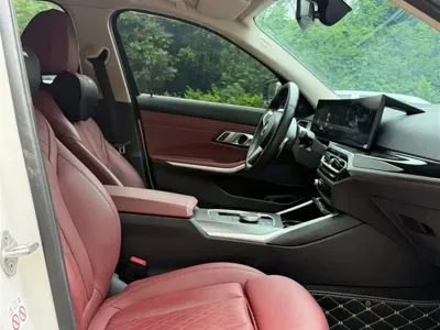 BMW 3 Series 2024, 50000 км, за 26309.08 USD
