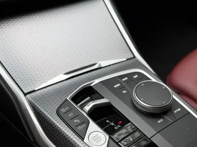 BMW 3 Series 2024, 50000 км, за 26309.08 USD - фото 7