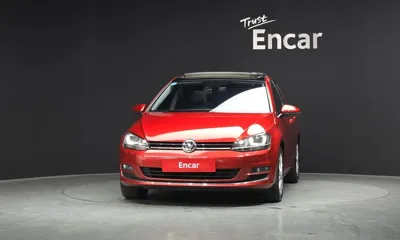 Volkswagen Golf 2015, 117995 км, за 5814.34 USD