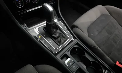 Volkswagen Golf 2015, 117995 км, за 5814.34 USD - фото 9