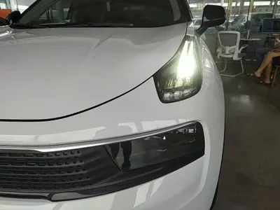 Lynk & Co 01 EM-P 2019, 47400 км, за 8725.55 USD - фото 24