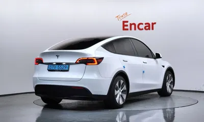 Tesla Model Y 2021, 100030 км, за 19364.58 USD