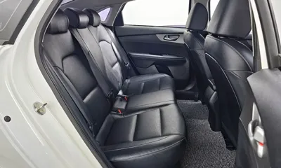 Kia K3 2019, 83526 км, за 7677.28 USD - фото 11