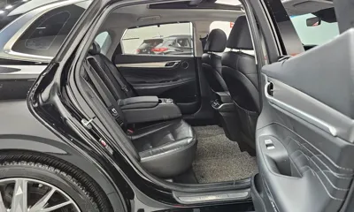 Hyundai Grandeur 2020, 34358 км, за 17526.59 USD - фото 11