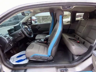 BMW i3 2015, 84025 км, за 7198.58 USD