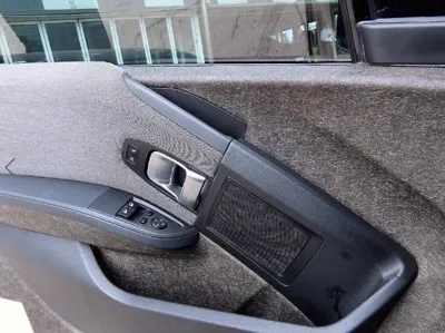 BMW i3 2015, 84025 км, за 7198.58 USD - фото 12