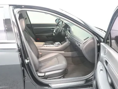 Hyundai Sonata 2022, 90452 км, за 9647.01 USD - фото 11
