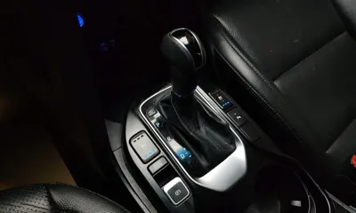 Hyundai Santafe 2018, 131853 км, за 7548.9 USD - фото 9