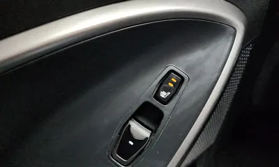 Hyundai Santafe 2018, 131853 км, за 7548.9 USD - фото 17
