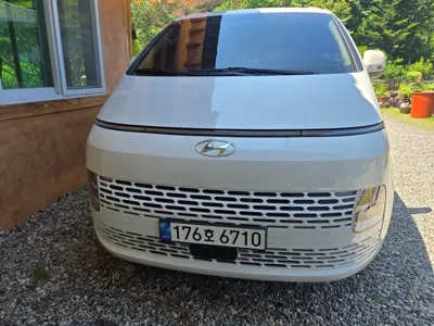 Hyundai Staria · 2022 год