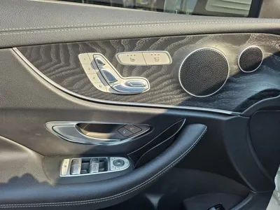 Mercedes-Benz E-Class 2018, 121112 км, за 14657.99 USD - фото 10
