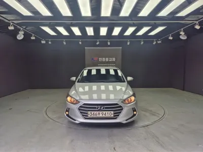 Hyundai Avante 2017, 120538 км, за 4355.46 USD