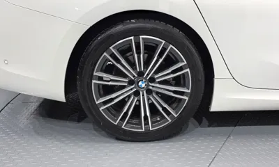 BMW 3-Series 2021, 84111 км, за 18445.58 USD
