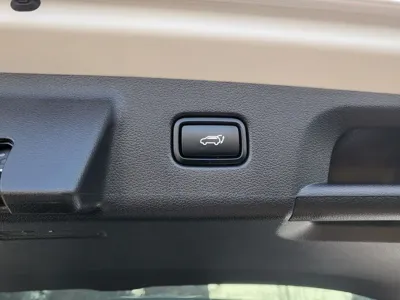 Hyundai Palisade 2019, 86488 км, за 17486.83 USD - фото 6