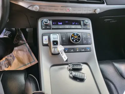 Hyundai Palisade 2019, 86488 км, за 17486.83 USD - фото 11
