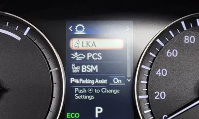 Lexus RX 2019, 95486 км, за 31263.86 USD - фото 15