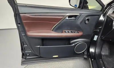 Lexus RX 2019, 95486 км, за 31263.86 USD - фото 24