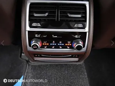 BMW 7-Series 2020, 74144 км, за 42219.66 USD - фото 16