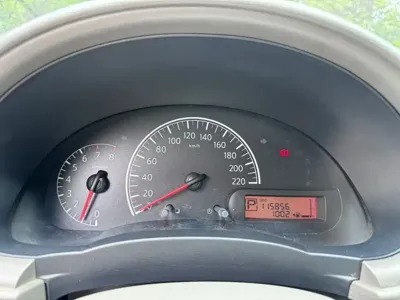 Nissan Sunny 2012, 110000 км, за 1883.42 USD