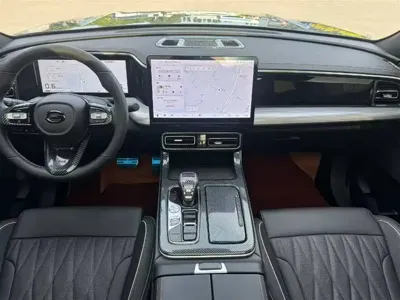 GAC Motor Trumpchi GS8 2024, 63000 км, за 15331.85 USD