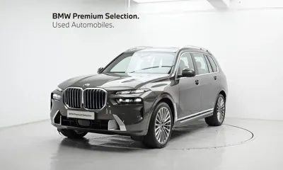 BMW X7 · 2025 год