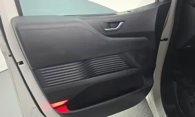 Hyundai Staria 2025, 66341 км, за 19776.23 USD - фото 24