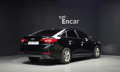 Hyundai Sonata 2017, 43780 км, за 10264.57 USD