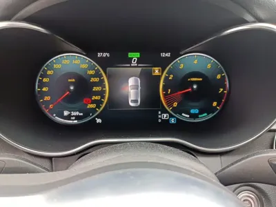 Mercedes-Benz C-Class 2020, 32599 км, за 21902.65 USD
