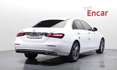 Mercedes-Benz E-Class 2023, 34469 км, за 25081.45 USD