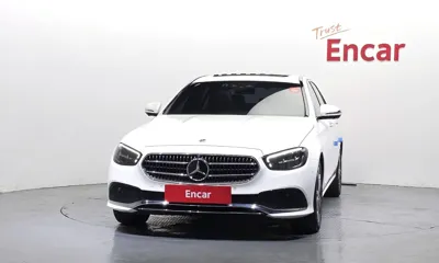 Mercedes-Benz E-Class 2023, 34469 км, за 25081.45 USD