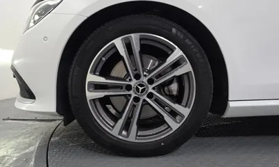 Mercedes-Benz E-Class 2023, 34469 км, за 25081.45 USD