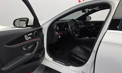 Mercedes-Benz E-Class 2023, 34469 км, за 25081.45 USD - фото 10