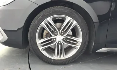 Hyundai Grandeur 2018, 172265 км, за 7423.32 USD