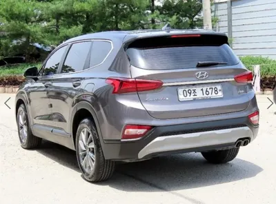 Hyundai Santafe 2019, 102188 км, за 9094.45 USD
