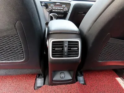 Kia Sportage 2018, 104660 км, за 7159.61 USD - фото 18