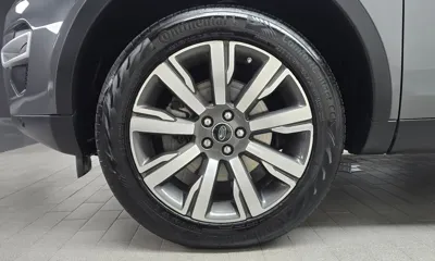 Land Rover Discovery Sport 2017, 91157 км, за 8125.85 USD