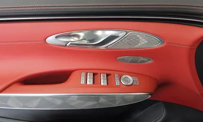 Genesis GV70 2022, 66406 км, за 26632.8 USD - фото 31