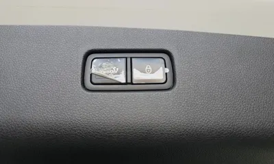 Genesis GV70 2022, 66406 км, за 26632.8 USD - фото 32