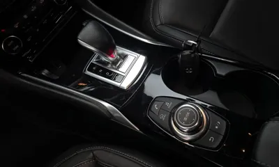 Infiniti QX30 2019, 37724 км, за 10444.03 USD - фото 9