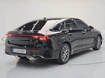 Kia K5 2022, 103504 км, за 10708.63 USD