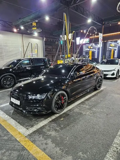 Audi A7 · 2016 год