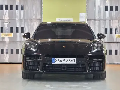 Porsche Panamera 2024, 1800 км, за 141721.74 USD
