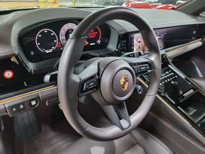 Porsche Panamera 2024, 1800 км, за 141721.74 USD - фото 12