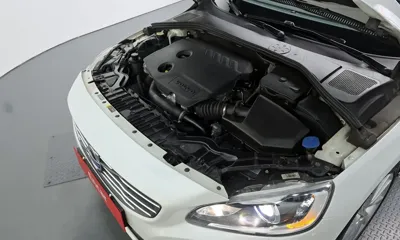 Volvo S60 2015, 132501 км, за 4102.67 USD - фото 6