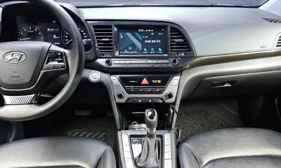 Hyundai Avante 2018, 159642 км, за 5185.77 USD - фото 13