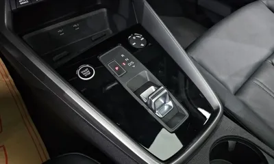 Audi A3 2024, 13371 км, за 18178.23 USD - фото 9