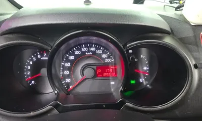 Kia Ray 2016, 185512 км, за 3838.15 USD - фото 8