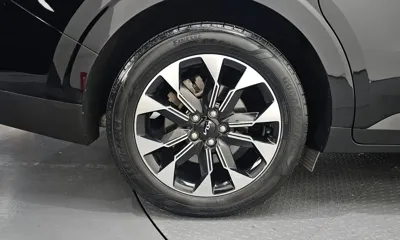 Kia Canival 2023, 39695 км, за 19502.04 USD