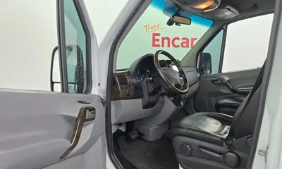 Mercedes-Benz Sprinter 2013, 136840 км, за 18720.43 USD - фото 10