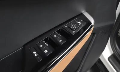 Kia EV6 2024, 15133 км, за 27257.38 USD - фото 35